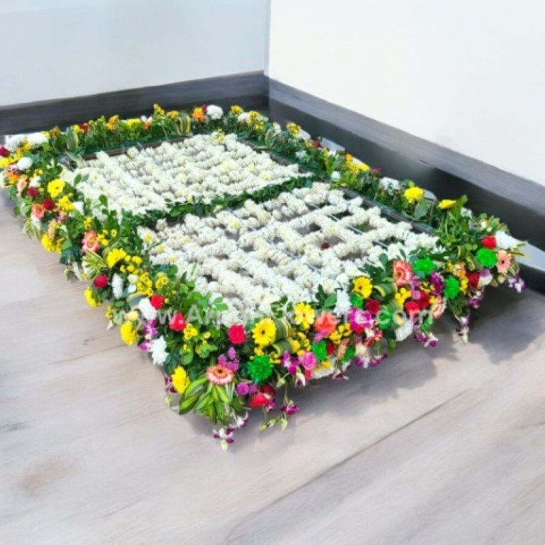 Flower Chadar With Mix Flowers 2 Flower Chadar With Mix Flowers - Image 2