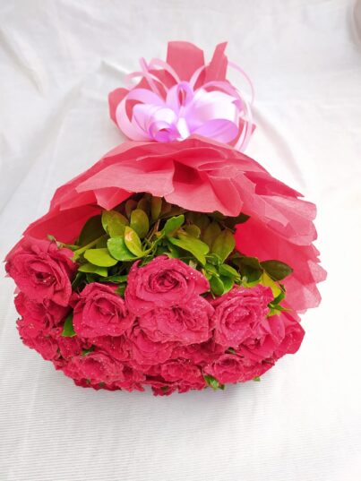 Red Rose Hand Bouquet - Image 2