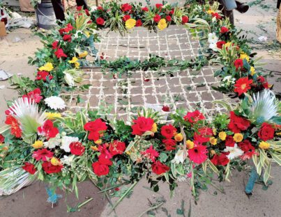 Flower Chadar With Mix Flowers Normal