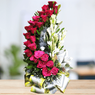 Red Rose With Tuberose Bouquet online flower delivery