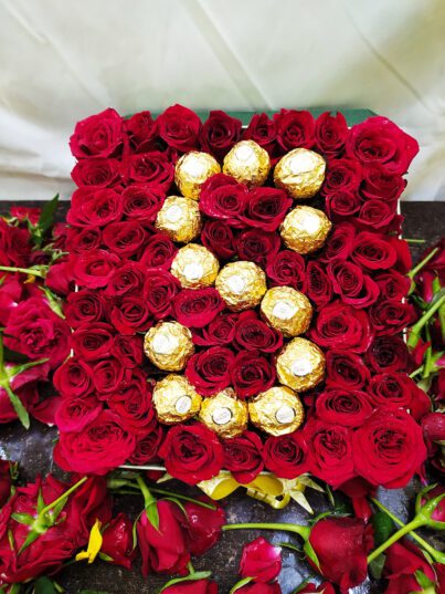 Red Rose With Ferrero Rocher chocolate Bouquet - Image 2