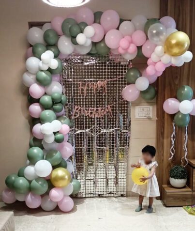 Kids birthday party setup online balloon decoration