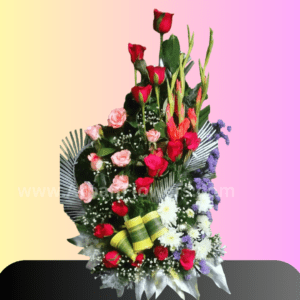 Red and Pink Roses Arrangement Bouquet online flower delivery