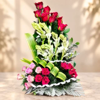 Roses and Tuberose Bouquet