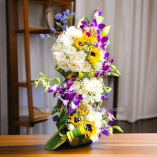 Stand Bouquet | Online Flowers Free Delivery In Raipur