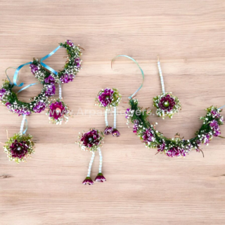 Flower Jewelelry With Chrysanthemum and Gypsy