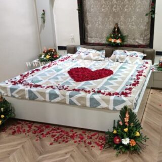 Bed Decoration With Flowers