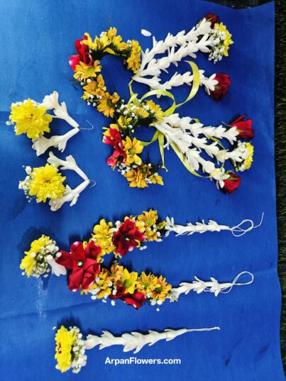 Yellow and Rajnigandha flowers jewellery - Image 3