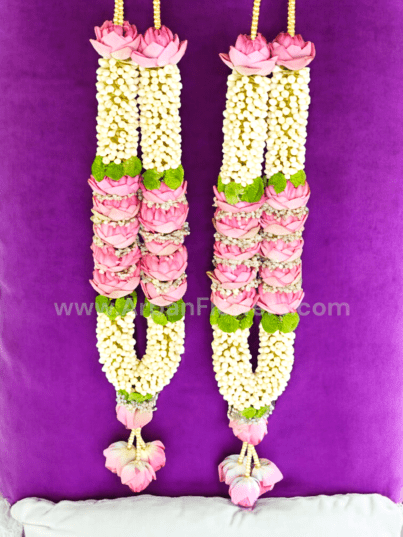 Kamal(Lotus) and Tagar Varmala With Gypso