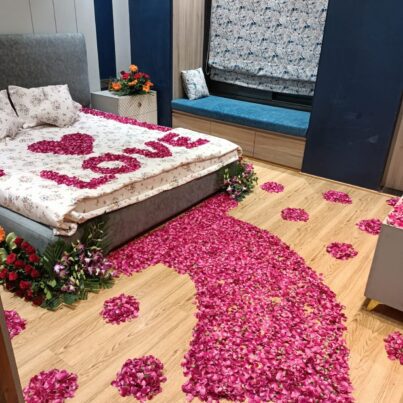 Mix Flowers Bed Decoration For First Night