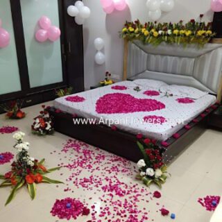 Bed Decoration With Rajnigandha and Rose