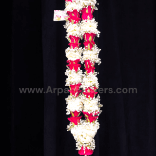 Red Rose & Saventi With Baby's Breath Varmala