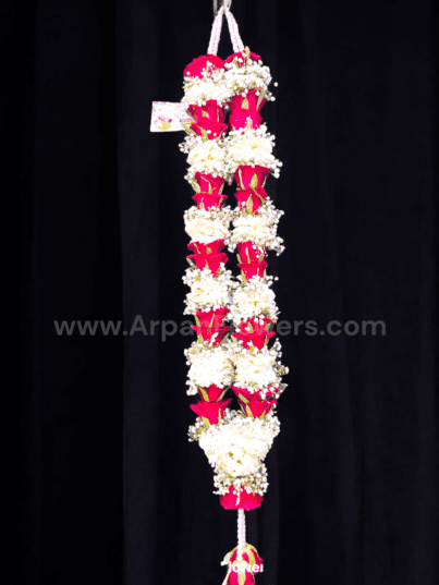 Red Rose & Saventi With Baby's Breath Varmala