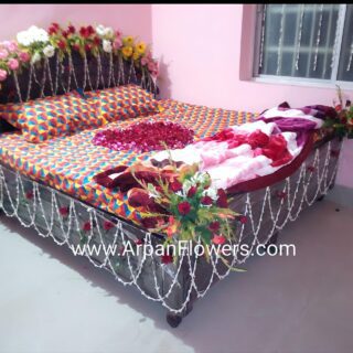 Natural Flowers Bed Decoration