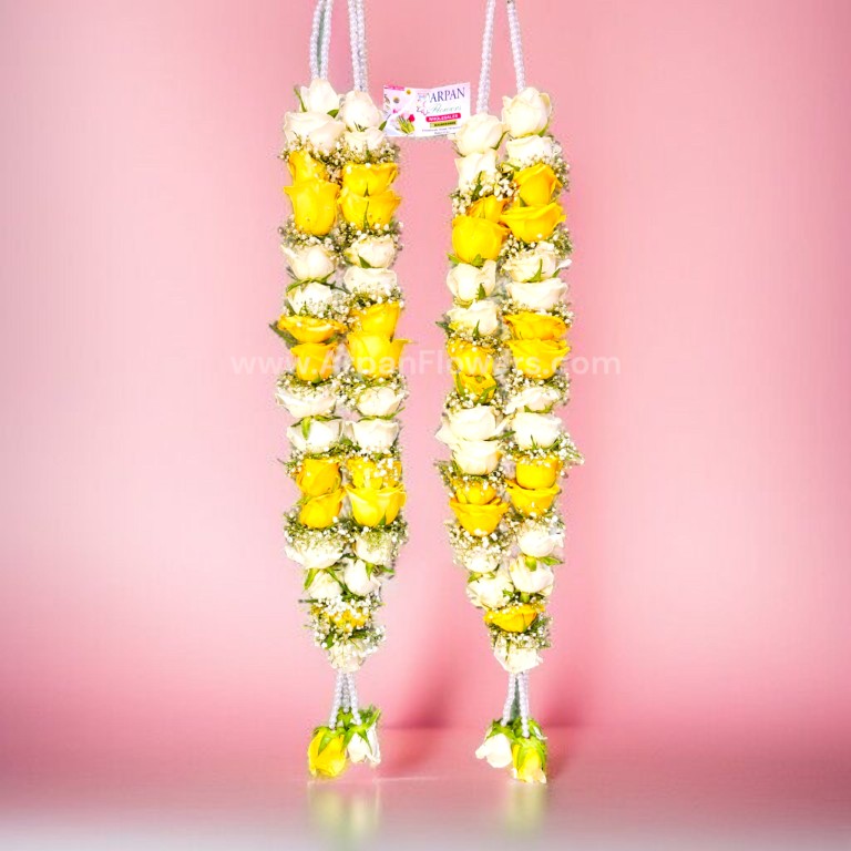 White Rose & Yellow Rose With baby's Breath varmala 1 White Rose & Yellow Rose With baby's Breath varmala
