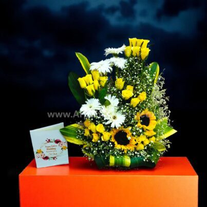 SunFlowers and Yellow rose Bouquet with Card - Image 3