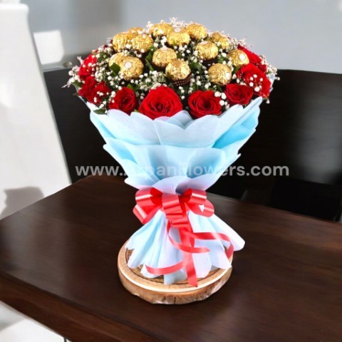 Ferrero Rocher Chocolate with Red rose 1 chocolate Bouquet