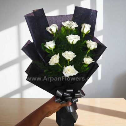 White rose bouquet with Black Paper