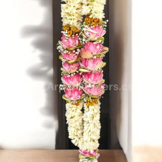 Rajnigandha And Lotous Mix Varmala