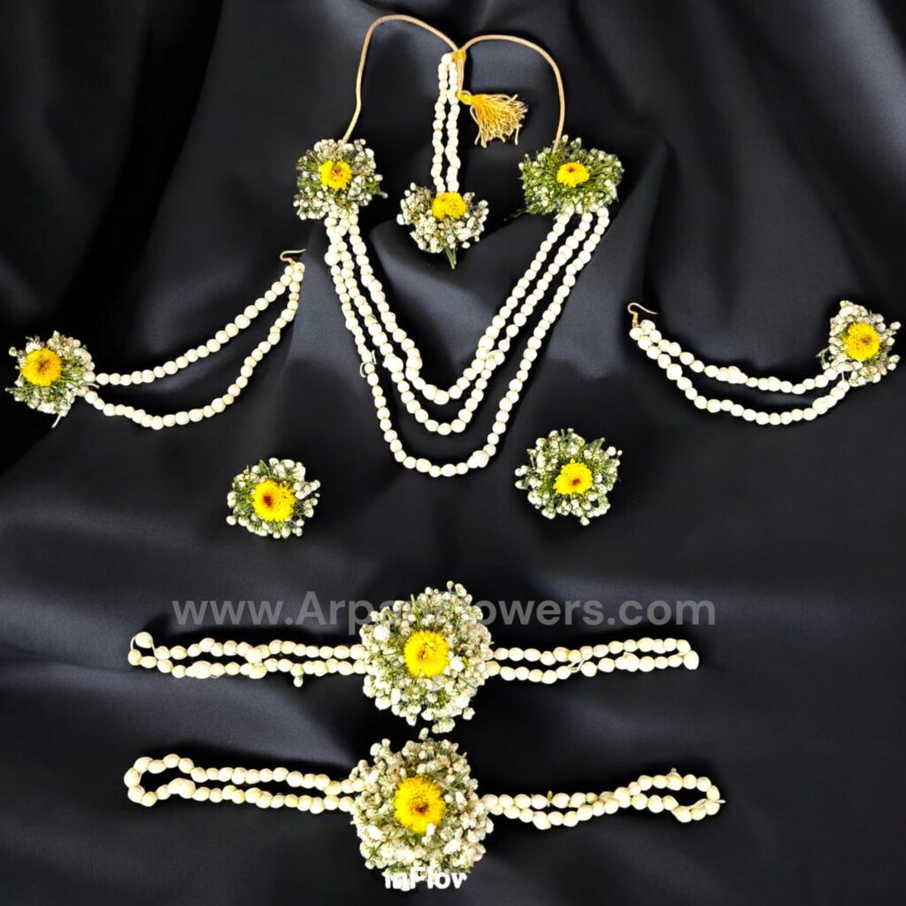 Home 37 Moti Real Flowers Jewelry By ArpanFlowers