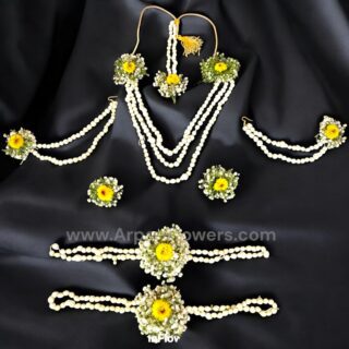 Moti Real Flowers Jewelry By ArpanFlowers