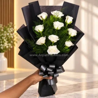 White rose bouquet with Black Paper (1)