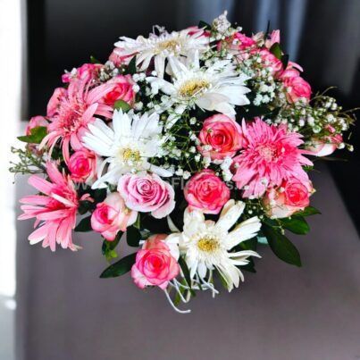 Pink arose With Babys breath