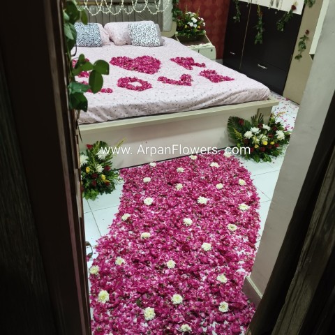 Bed Decoration with rose and Flowers 2 Birthday Bed Decoration