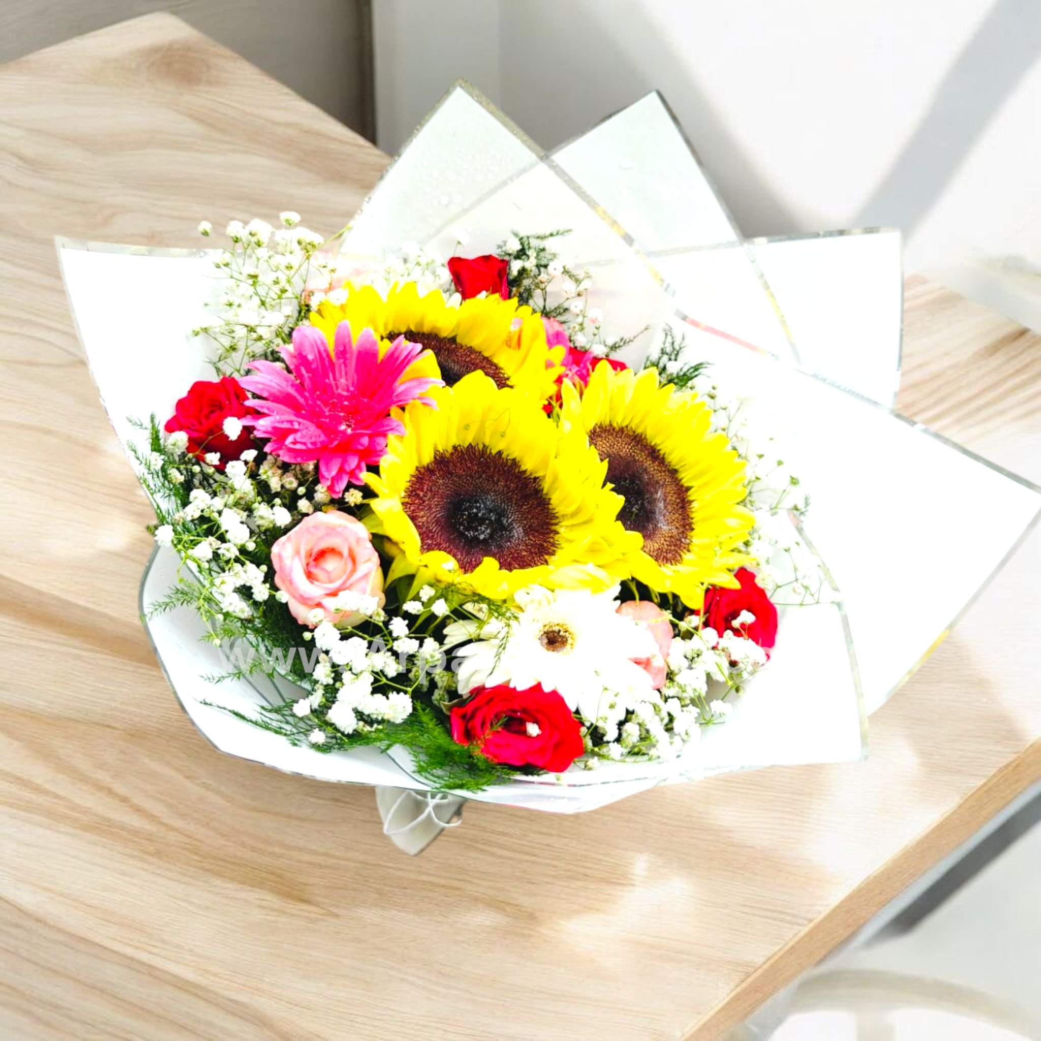 Sunflower with Mix Flowers Bouquet 2 Sunflower with Mix Flowers Bouquet