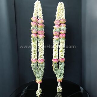 Lotous and Tagar Varmala or Jaimala