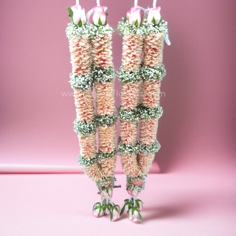 Light Pink Rose Petals With Baby's Breath Varmala or Jaimala 1 Pink-And-White-Rose-Varmala-or-Jaimala.j