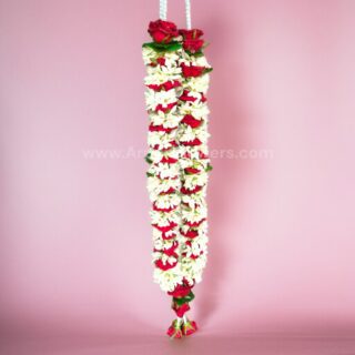 Rose and Rajnigandha Korat Varmala