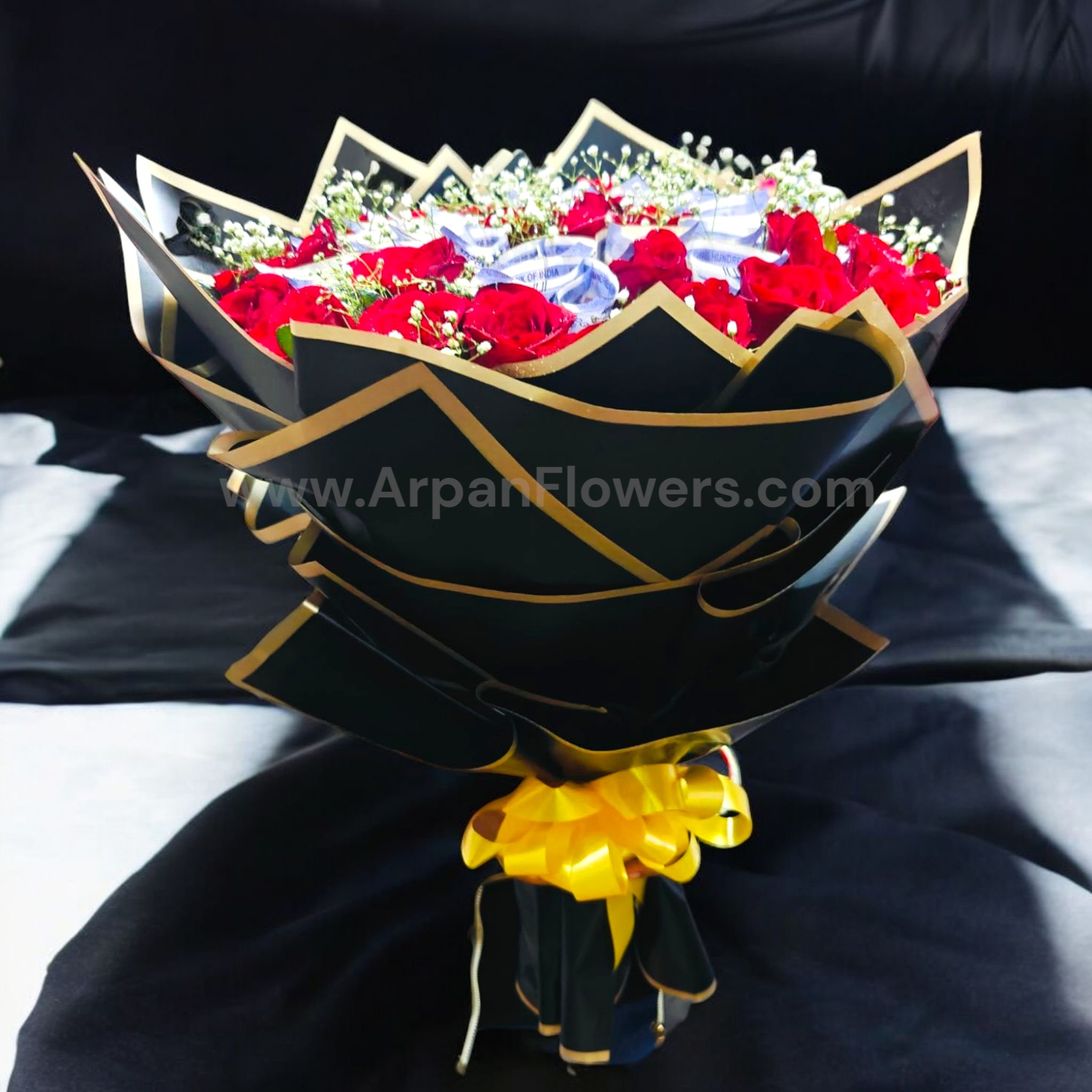 Note Bouquet With Rose and Baby's Breath 3 Note Bouquet With Rose and Baby's Breath - Image 3