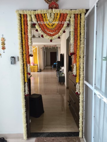 Home Decoration with Real Flowers 2 Gate Decoration With Real Flowers.