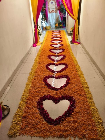 Home Decoration with Real Flowers 1 Gate Decoration With Real Flowers.