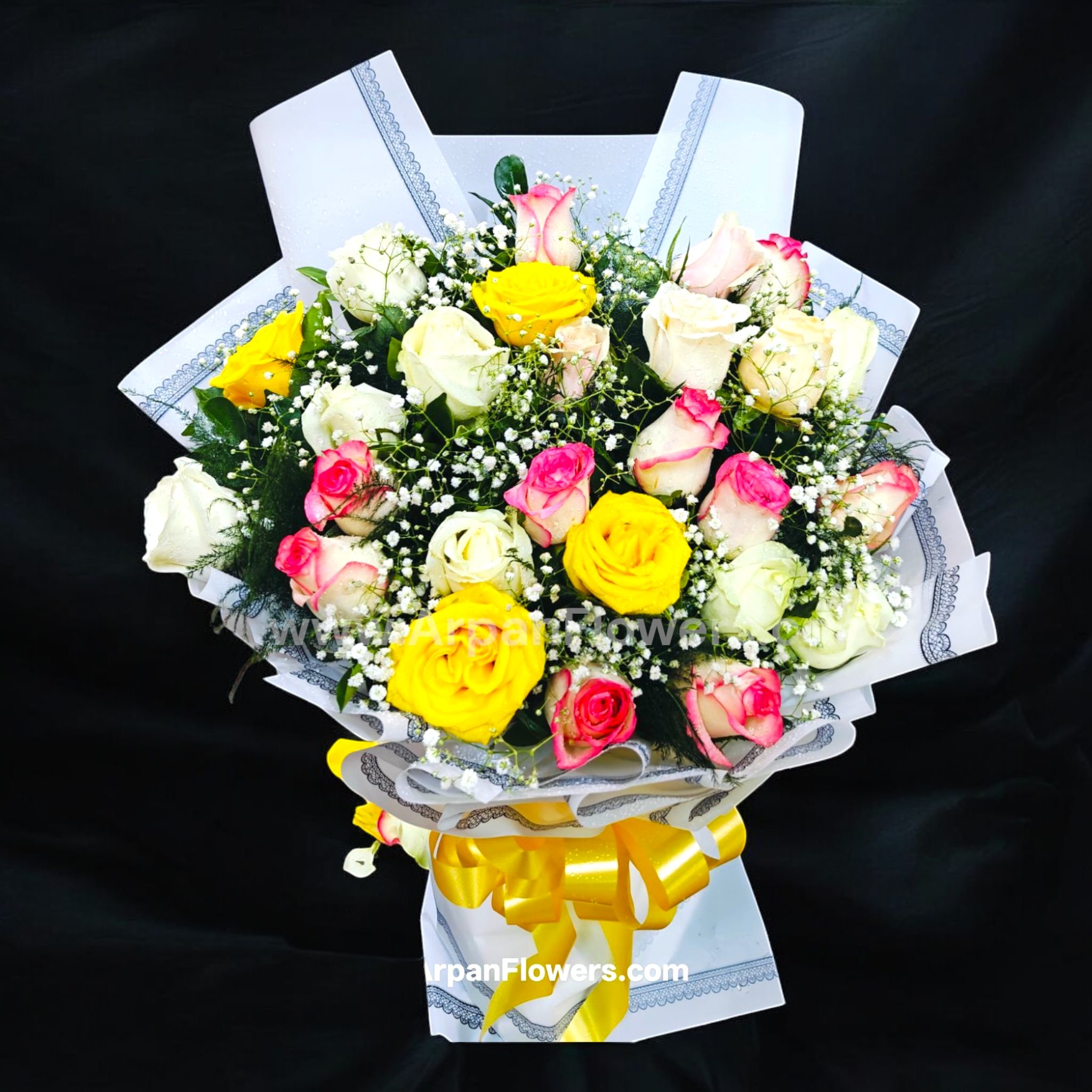 Rose Bouquet with White Paper Packing. 1 Rose Bouquet with White Paper Packing.