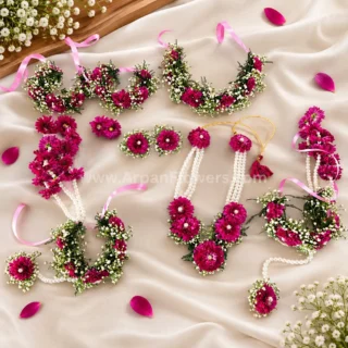 Red Mums Fresh Flowers Jewellery