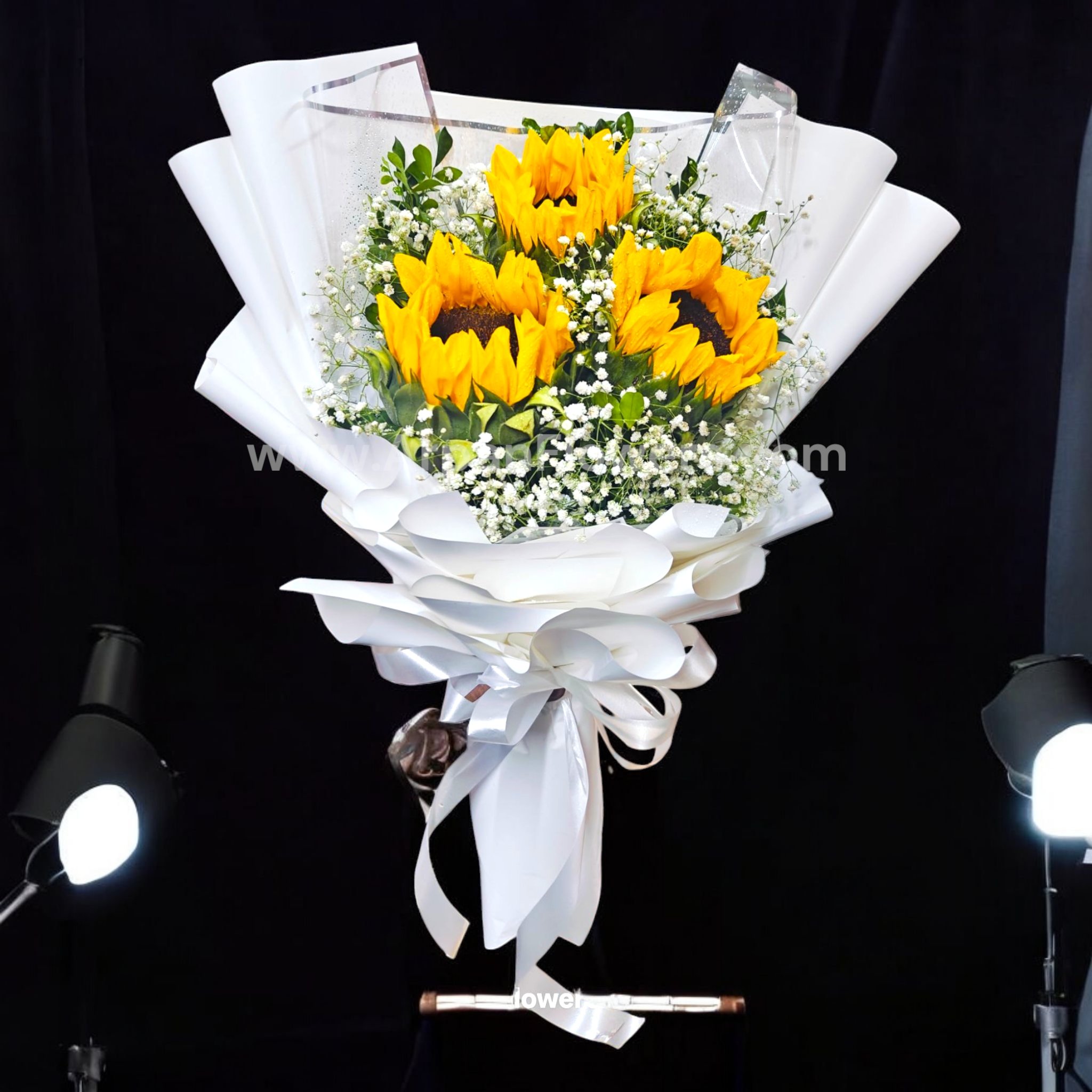 Sunflowers Bouquet with White paper 1 Sunflowers Bouquet with White paper