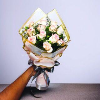Pink Rose Bouquet with pank paper