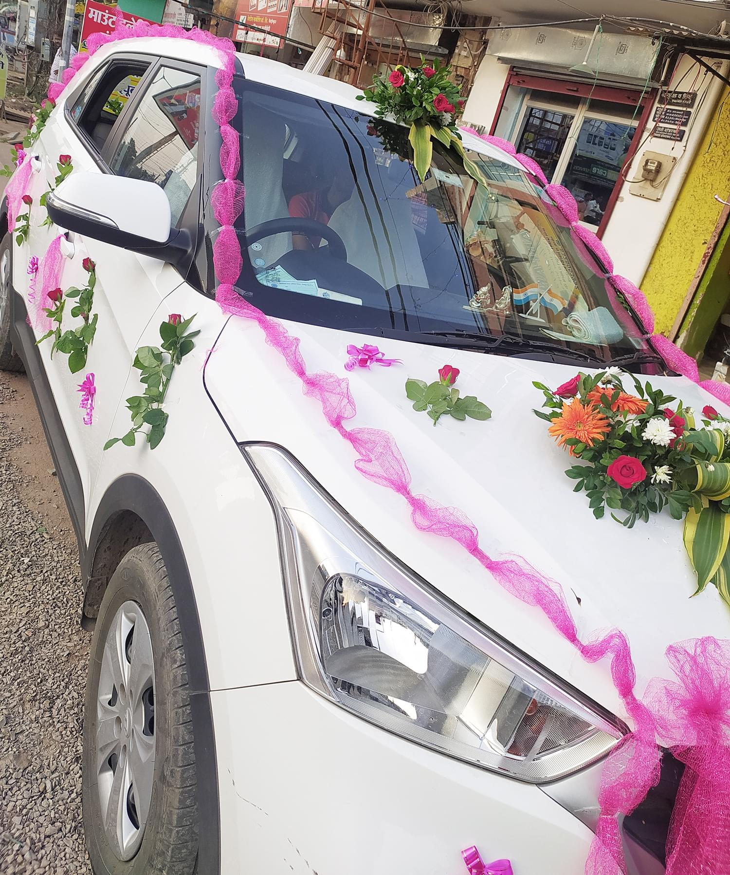 Car Decoration for Wedding With Mix Gerbers 2 Car Decoration for Wedding With Mix Gerbers - Image 2