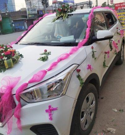 Car Decoration for Wedding With  Mix Gerbers - Image 3