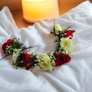 White and Red rose mix Tiyara