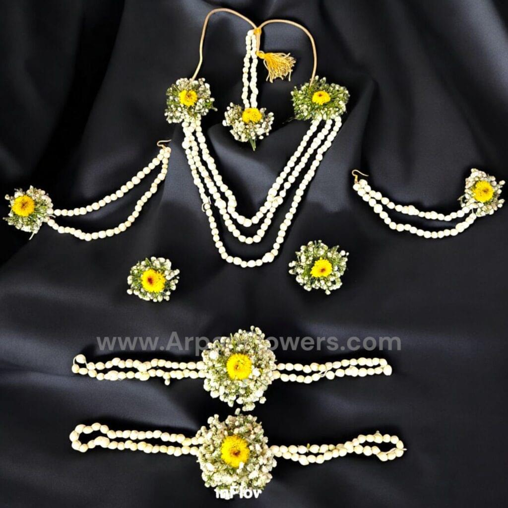Moti Real Flowers Jewelry By ArpanFlowers